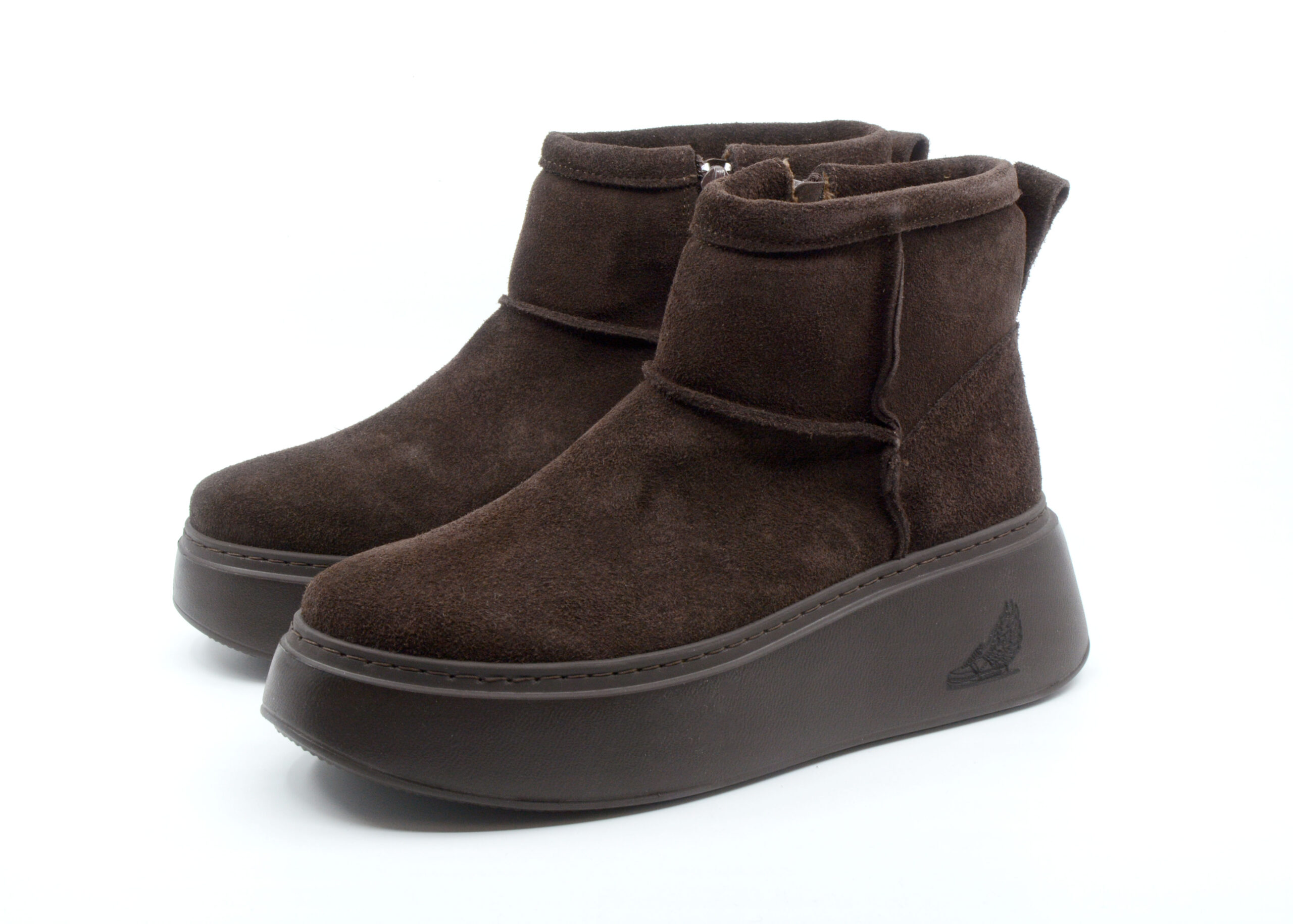 Ciepłe śniegowce Sweden z brązowego weluru na wysokiej podeszwie EVA z ociepleniem R. Karoń